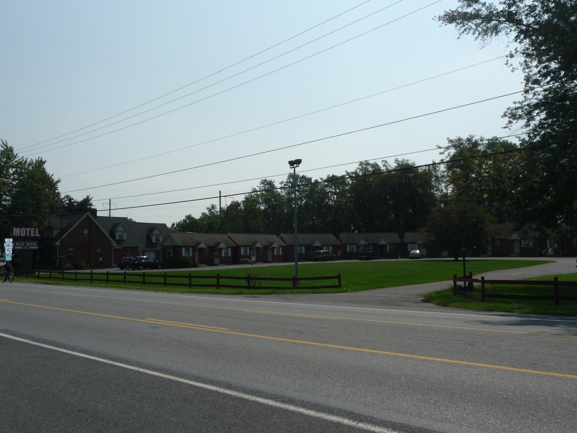 Red Rose Motel Elizabethtown Exterior photo